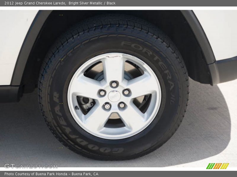 Bright Silver Metallic / Black 2012 Jeep Grand Cherokee Laredo