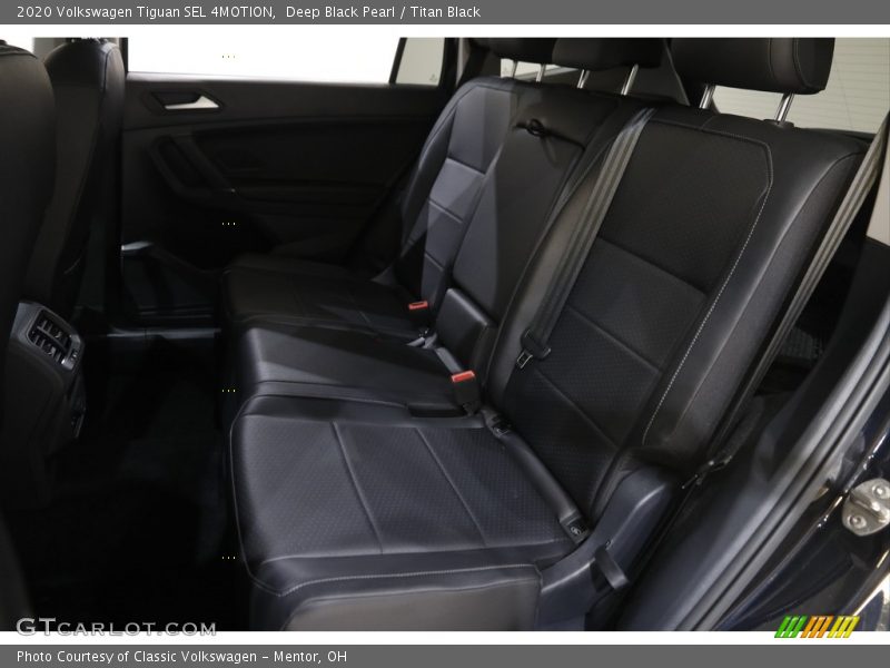 Deep Black Pearl / Titan Black 2020 Volkswagen Tiguan SEL 4MOTION