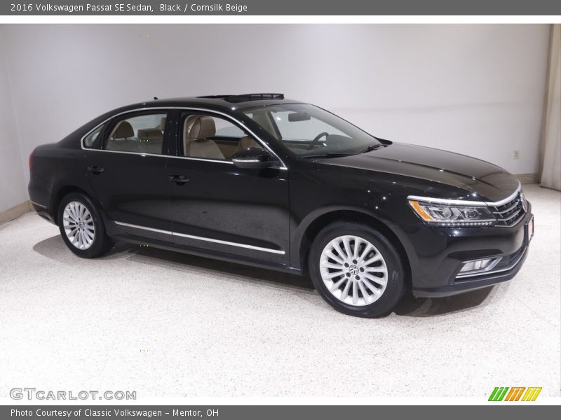  2016 Passat SE Sedan Black