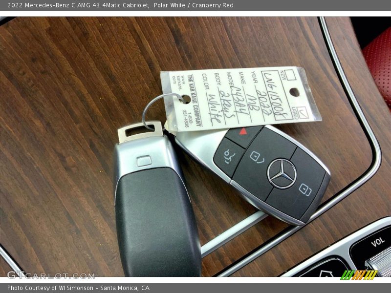 Keys of 2022 C AMG 43 4Matic Cabriolet