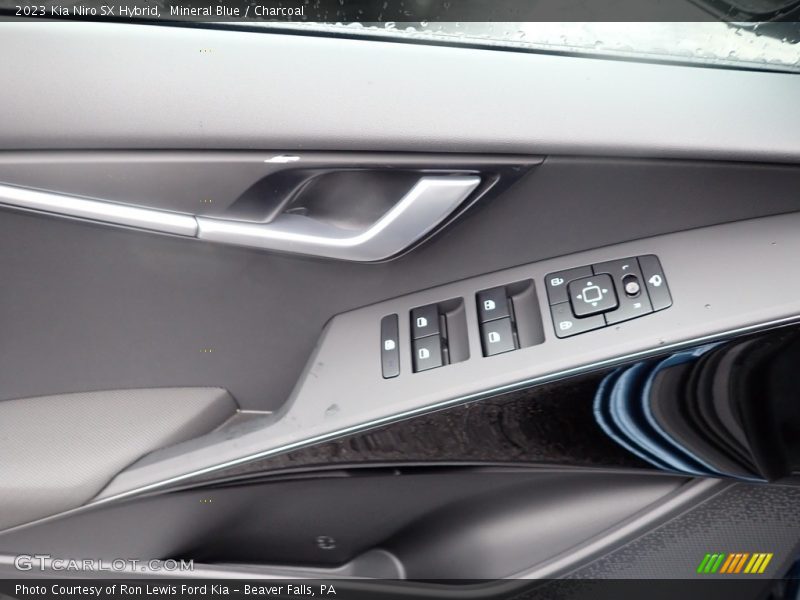 Mineral Blue / Charcoal 2023 Kia Niro SX Hybrid
