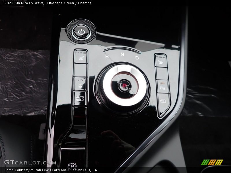 Controls of 2023 Niro EV Wave