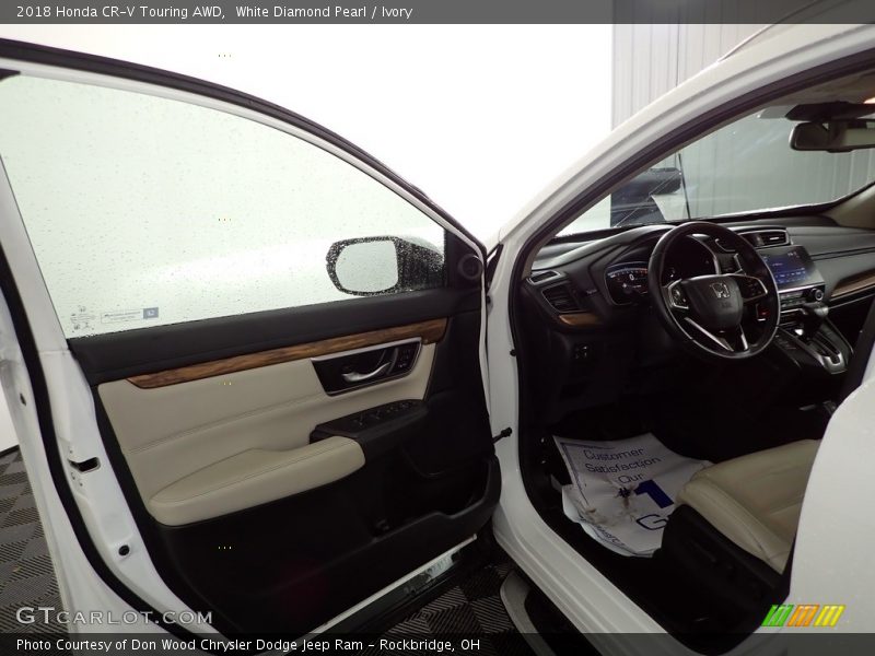 White Diamond Pearl / Ivory 2018 Honda CR-V Touring AWD