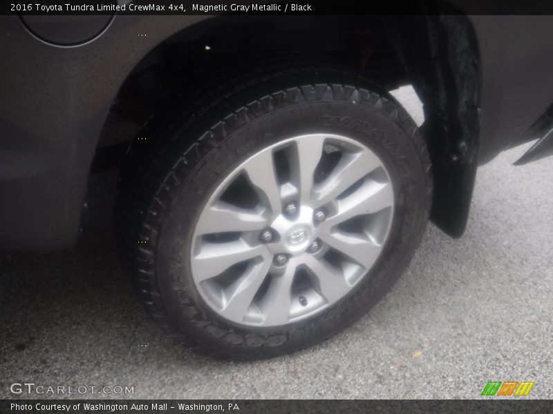 Magnetic Gray Metallic / Black 2016 Toyota Tundra Limited CrewMax 4x4
