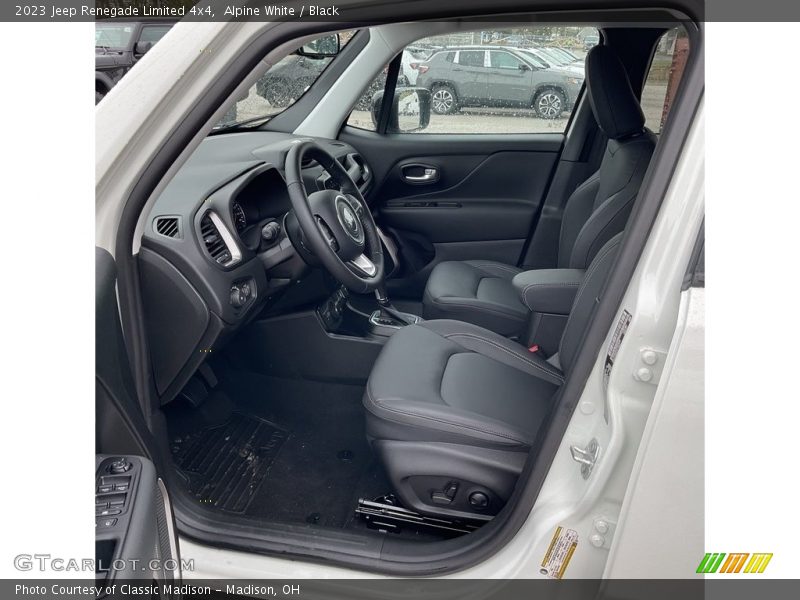 Alpine White / Black 2023 Jeep Renegade Limited 4x4