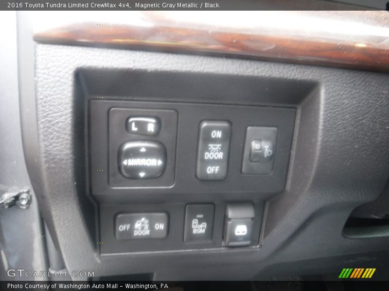 Magnetic Gray Metallic / Black 2016 Toyota Tundra Limited CrewMax 4x4