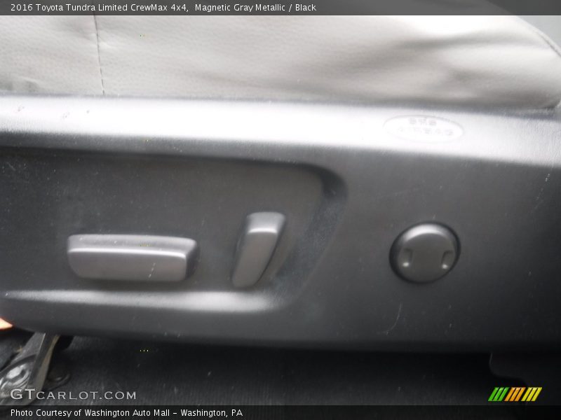 Magnetic Gray Metallic / Black 2016 Toyota Tundra Limited CrewMax 4x4