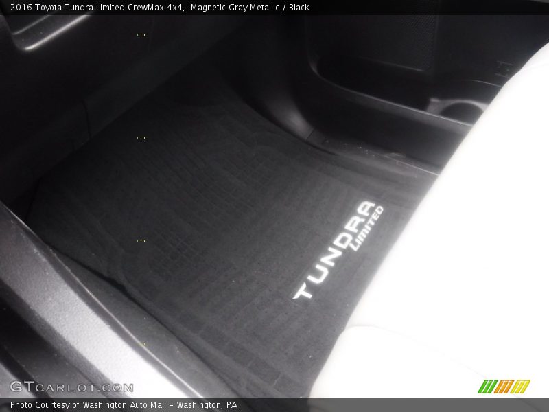 Magnetic Gray Metallic / Black 2016 Toyota Tundra Limited CrewMax 4x4