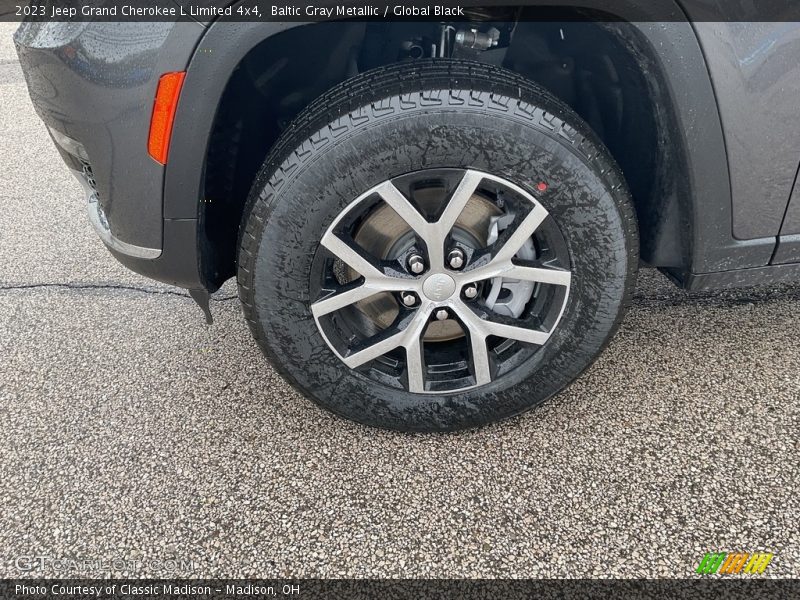 2023 Grand Cherokee L Limited 4x4 Wheel