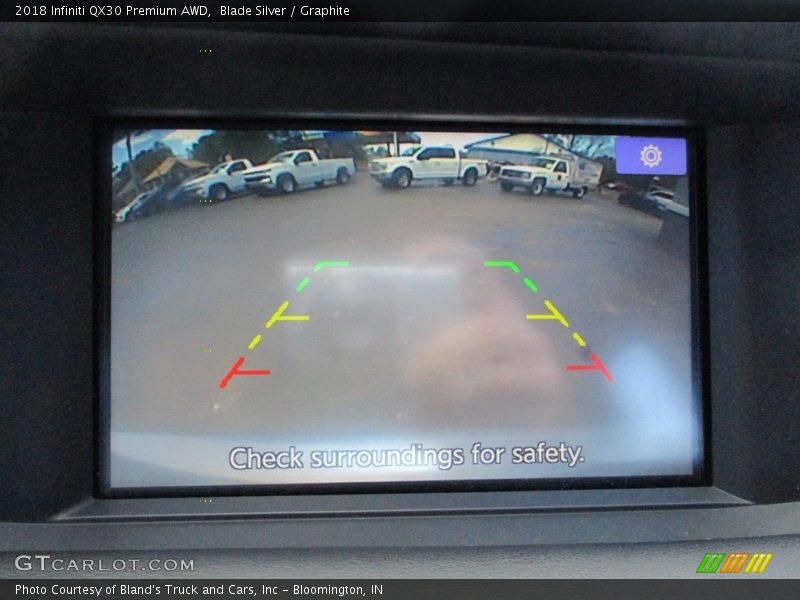 Blade Silver / Graphite 2018 Infiniti QX30 Premium AWD
