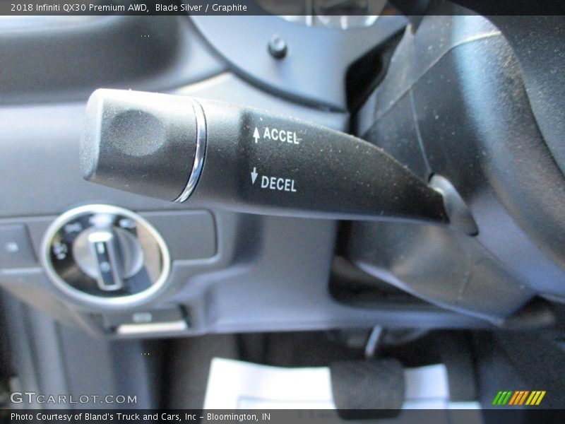 Blade Silver / Graphite 2018 Infiniti QX30 Premium AWD