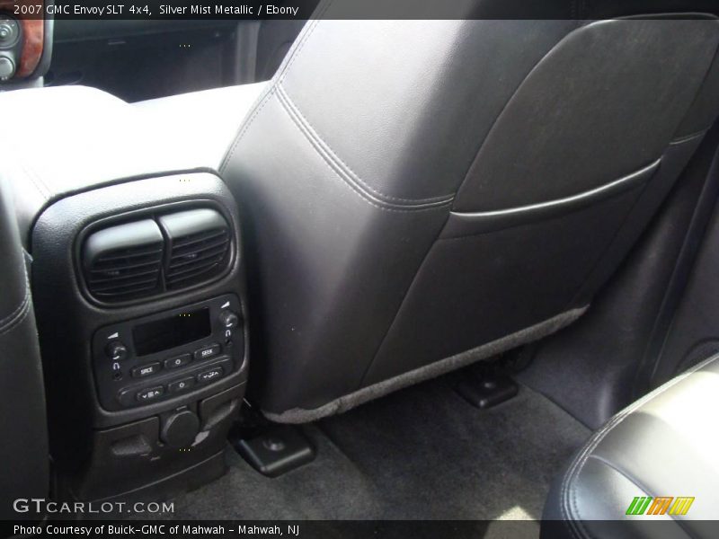Silver Mist Metallic / Ebony 2007 GMC Envoy SLT 4x4