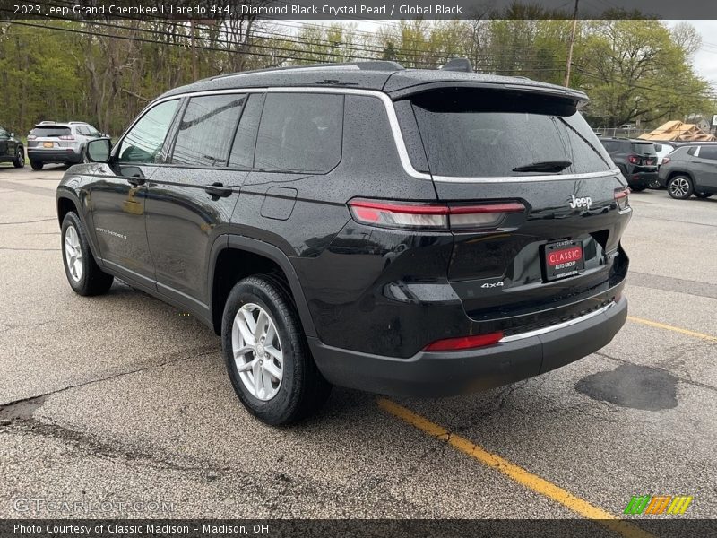 Diamond Black Crystal Pearl / Global Black 2023 Jeep Grand Cherokee L Laredo 4x4