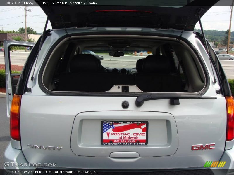 Silver Mist Metallic / Ebony 2007 GMC Envoy SLT 4x4