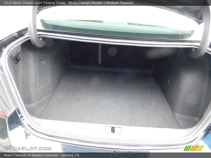  2016 Verano Sport Touring Group Trunk
