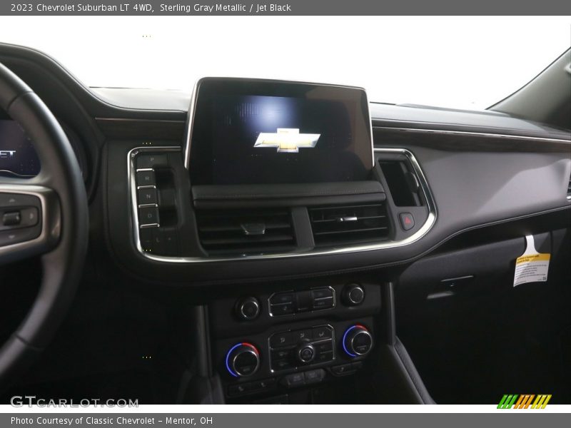 Sterling Gray Metallic / Jet Black 2023 Chevrolet Suburban LT 4WD