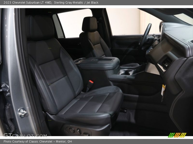 Sterling Gray Metallic / Jet Black 2023 Chevrolet Suburban LT 4WD