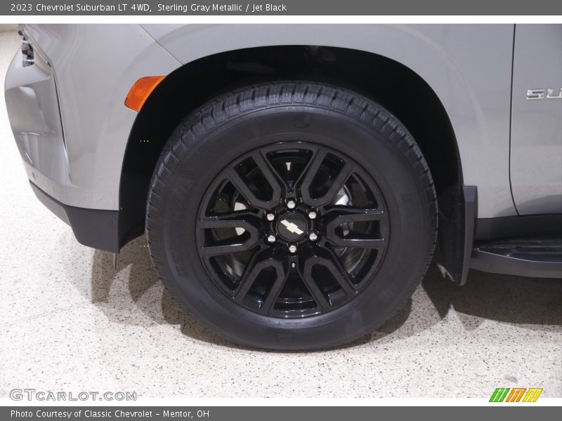  2023 Suburban LT 4WD Wheel
