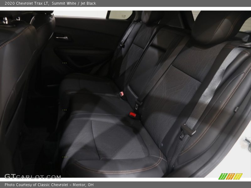Summit White / Jet Black 2020 Chevrolet Trax LT