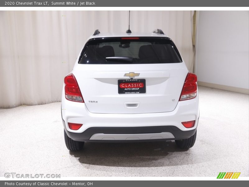 Summit White / Jet Black 2020 Chevrolet Trax LT