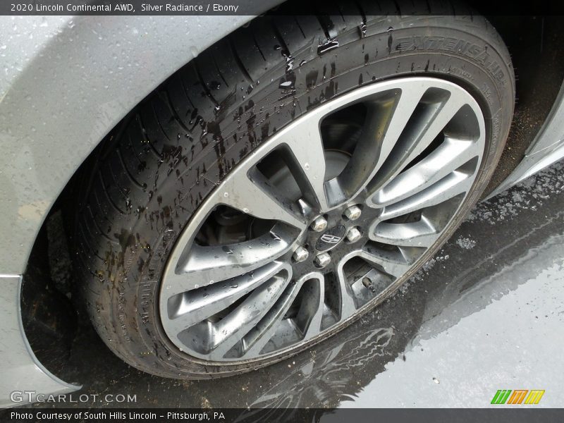 Silver Radiance / Ebony 2020 Lincoln Continental AWD