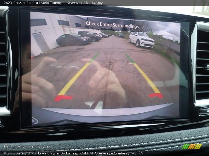Silver Mist / Black/Alloy 2023 Chrysler Pacifica Hybrid Touring L