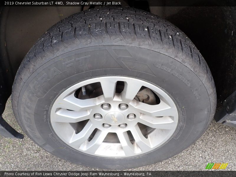 Shadow Gray Metallic / Jet Black 2019 Chevrolet Suburban LT 4WD