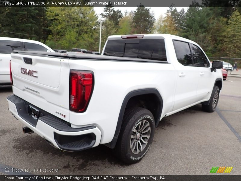 Summit White / Jet Black 2021 GMC Sierra 1500 AT4 Crew Cab 4WD