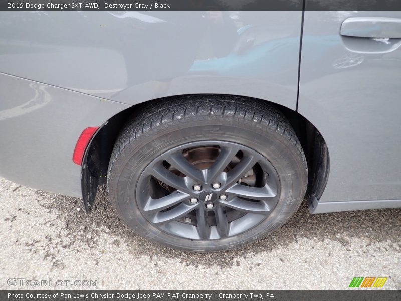 Destroyer Gray / Black 2019 Dodge Charger SXT AWD