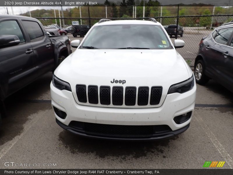 Bright White / Black 2020 Jeep Cherokee Altitude 4x4