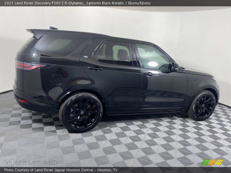 Santorini Black Metallic / Ebony/Ebony 2023 Land Rover Discovery P360 S R-Dynamic
