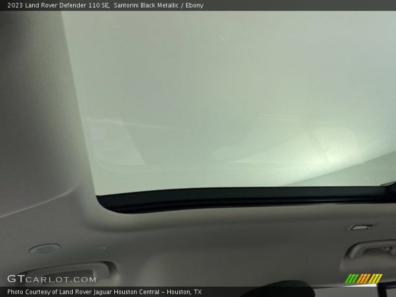 Santorini Black Metallic / Ebony 2023 Land Rover Defender 110 SE