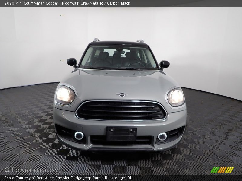 Moonwalk Gray Metallic / Carbon Black 2020 Mini Countryman Cooper