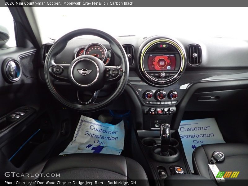 Moonwalk Gray Metallic / Carbon Black 2020 Mini Countryman Cooper