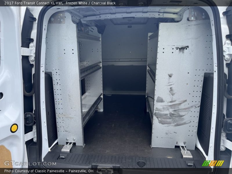 Frozen White / Charcoal Black 2017 Ford Transit Connect XL Van
