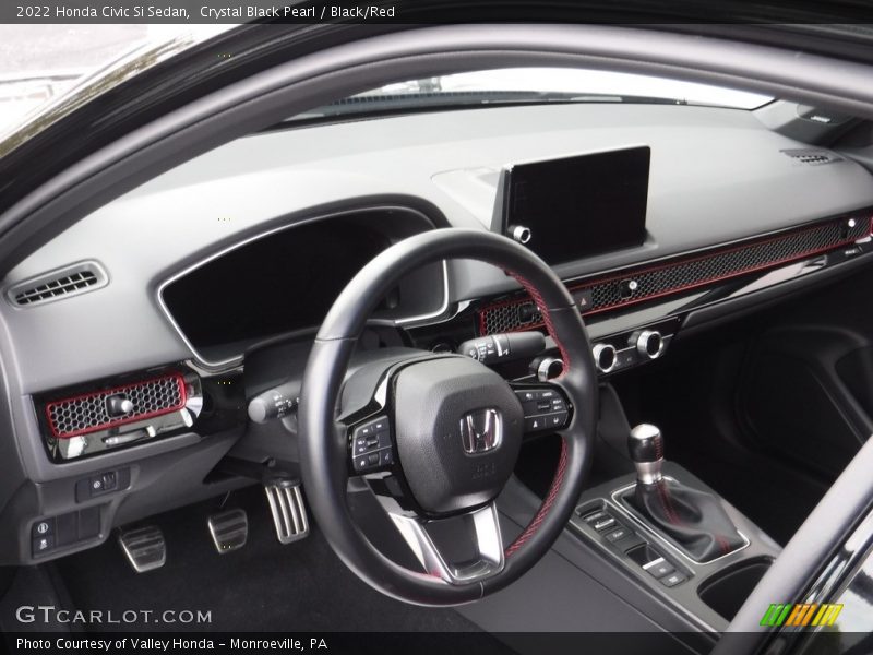 Dashboard of 2022 Civic Si Sedan