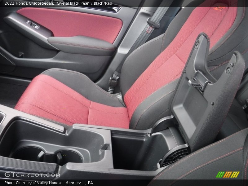 Front Seat of 2022 Civic Si Sedan
