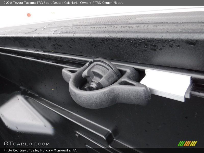 Cement / TRD Cement/Black 2020 Toyota Tacoma TRD Sport Double Cab 4x4