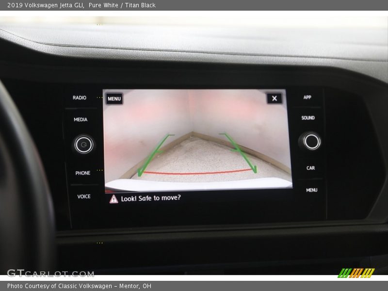 Pure White / Titan Black 2019 Volkswagen Jetta GLI