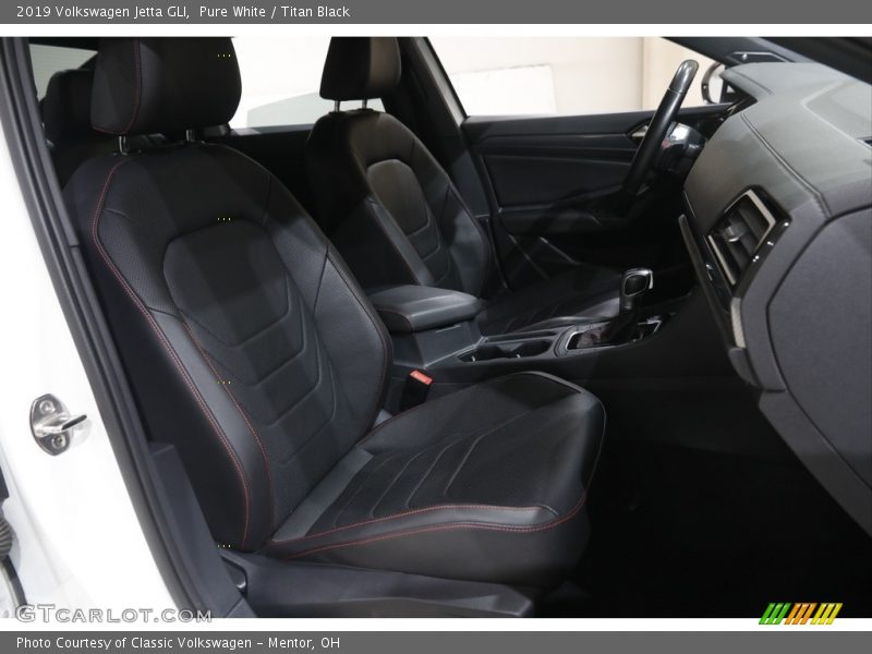 Pure White / Titan Black 2019 Volkswagen Jetta GLI