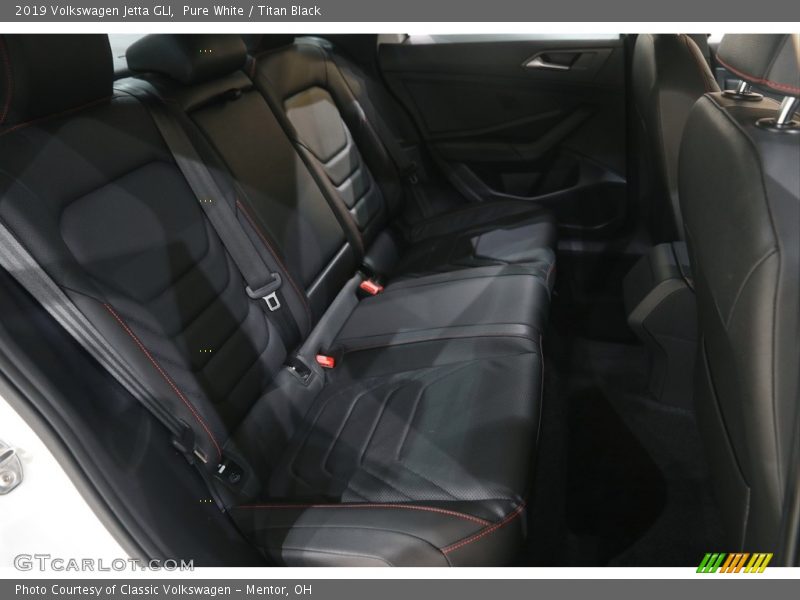 Pure White / Titan Black 2019 Volkswagen Jetta GLI