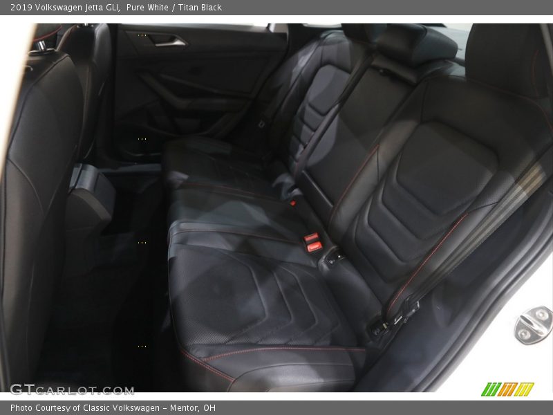 Pure White / Titan Black 2019 Volkswagen Jetta GLI