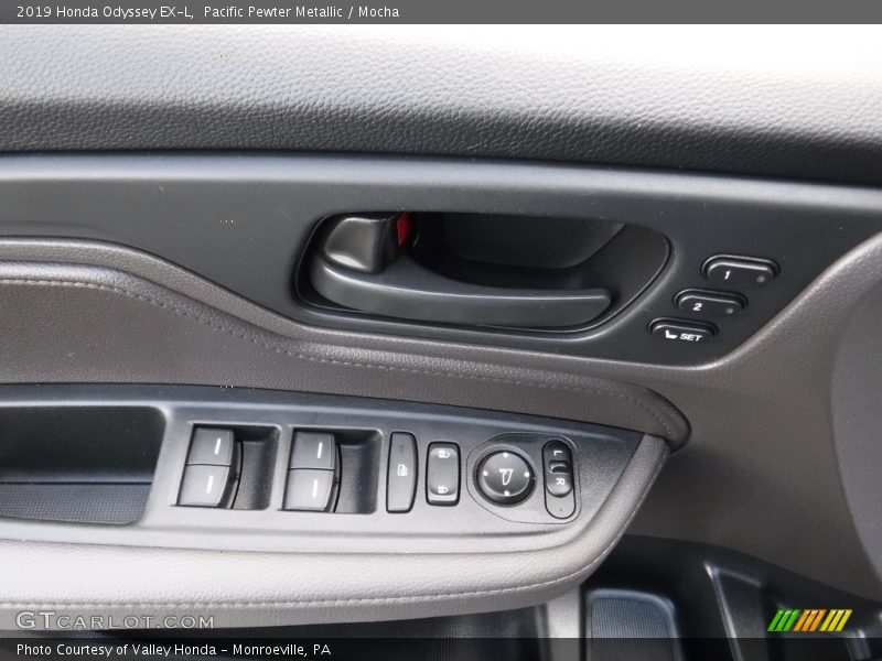 Pacific Pewter Metallic / Mocha 2019 Honda Odyssey EX-L