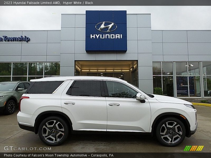 Hyper White / Black 2023 Hyundai Palisade Limited AWD