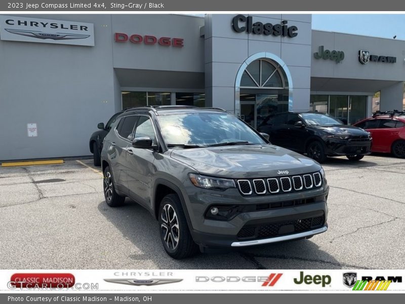 Sting-Gray / Black 2023 Jeep Compass Limited 4x4