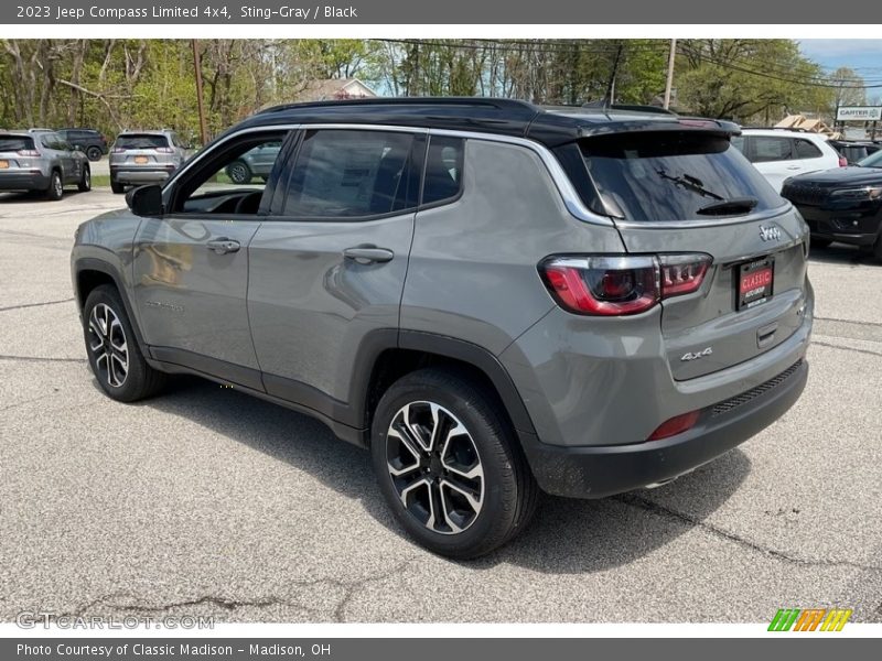 Sting-Gray / Black 2023 Jeep Compass Limited 4x4