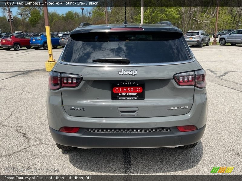 Sting-Gray / Black 2023 Jeep Compass Limited 4x4
