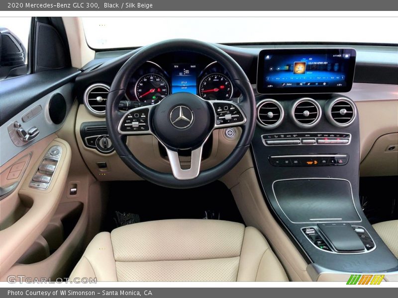 Black / Silk Beige 2020 Mercedes-Benz GLC 300