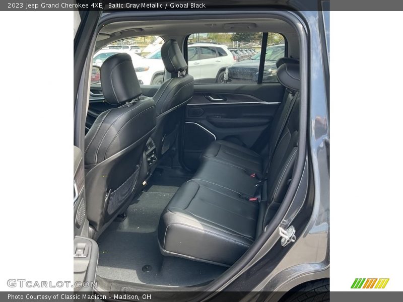 Baltic Gray Metallic / Global Black 2023 Jeep Grand Cherokee 4XE
