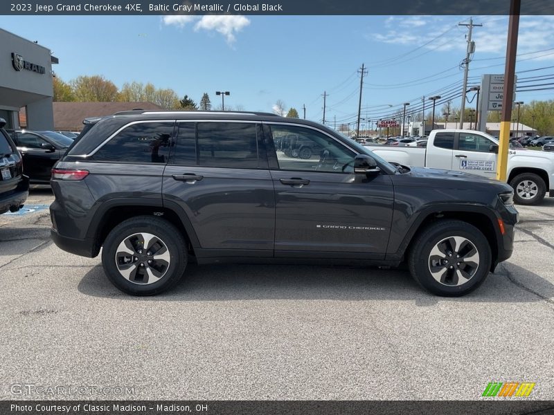 Baltic Gray Metallic / Global Black 2023 Jeep Grand Cherokee 4XE